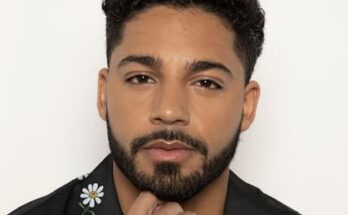 Michael Evans Behling